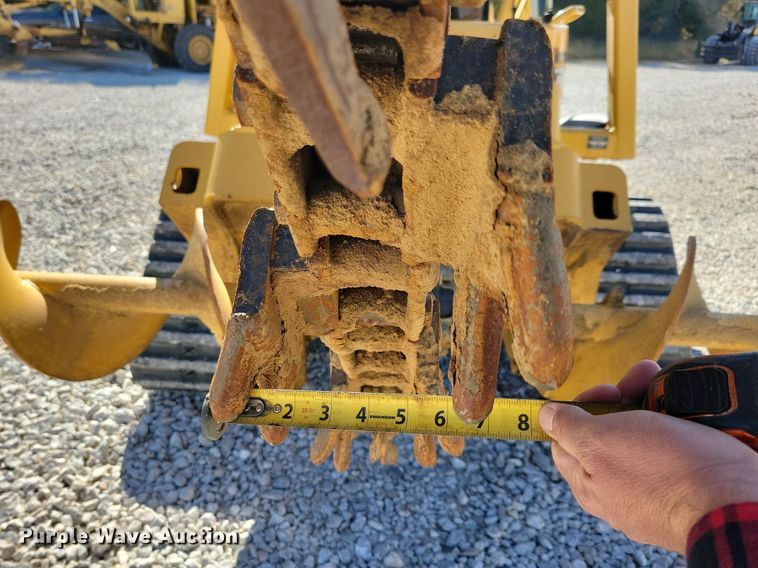 image for item LO9827 2017 Vermeer RTX750  trencher