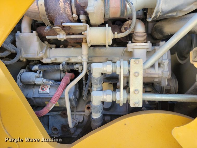 image for item LO9827 2017 Vermeer RTX750  trencher