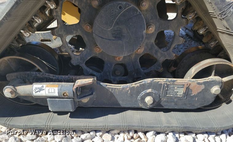 image for item LO9827 2017 Vermeer RTX750  trencher