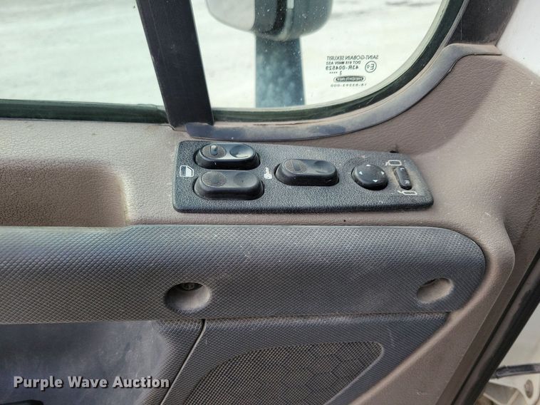 image for item LO9829 2014 Freightliner  Cascadia semi truck