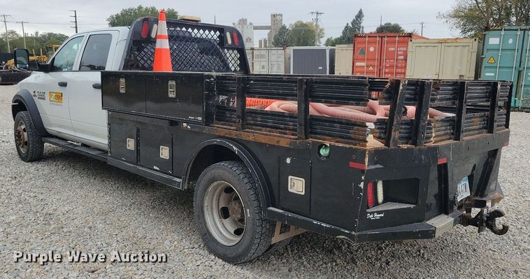 image for item LO9830 2014 Dodge Ram 5500  flatbed truck