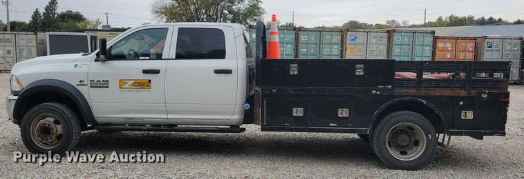 image for item LO9830 2014 Dodge Ram 5500  flatbed truck