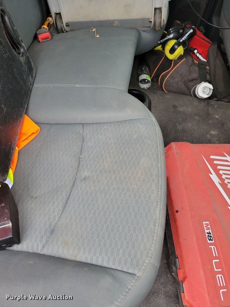 image for item LO9830 2014 Dodge Ram 5500  flatbed truck