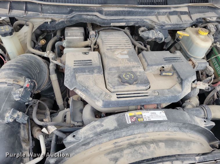 image for item LO9830 2014 Dodge Ram 5500  flatbed truck