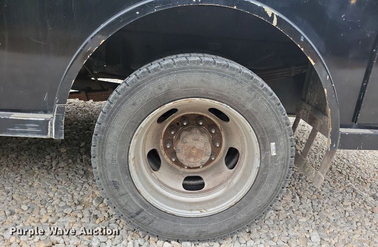 image for item LO9830 2014 Dodge Ram 5500  flatbed truck