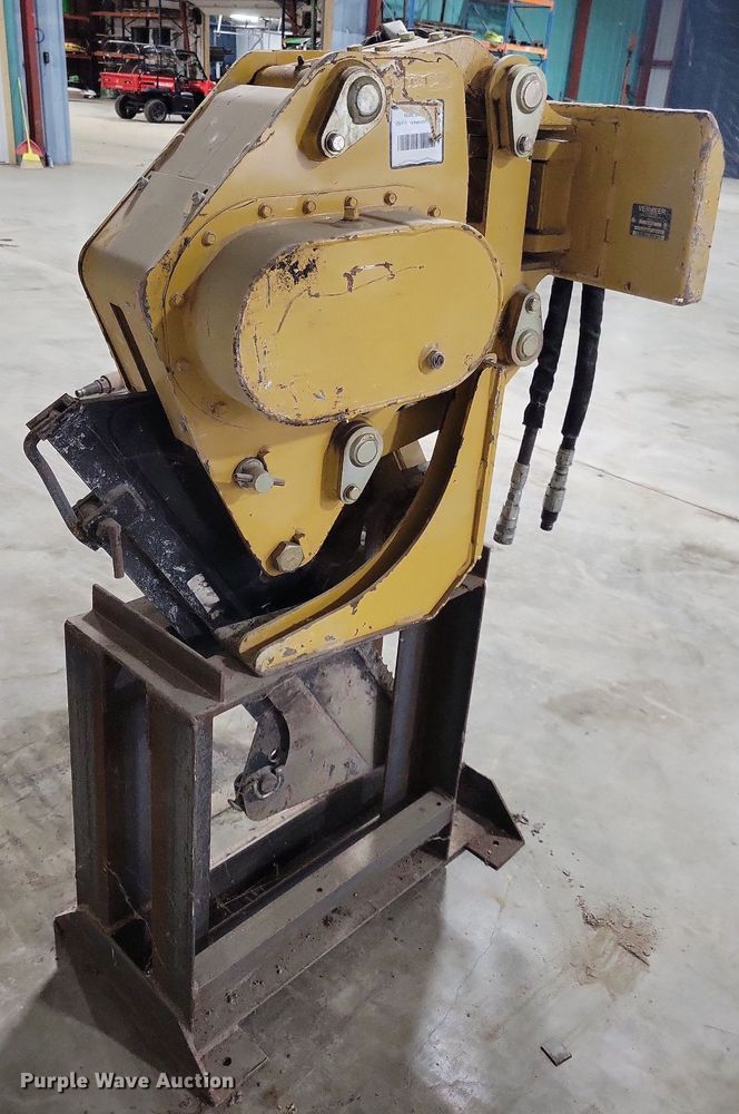 image for item LO9835 2015 Vermeer SVP18  compact utility loader vibratory plow