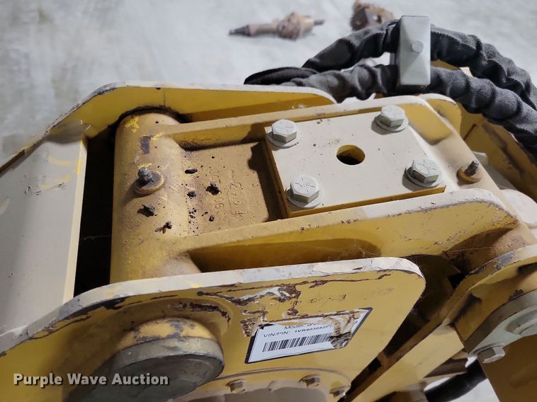 image for item LO9835 2015 Vermeer SVP18  compact utility loader vibratory plow