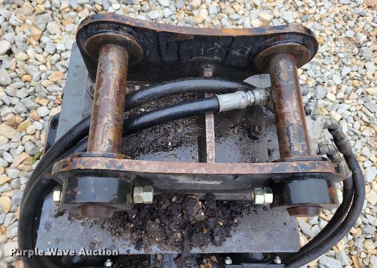 image for item LO9836 2017 CP RC450  excavator plate compactor