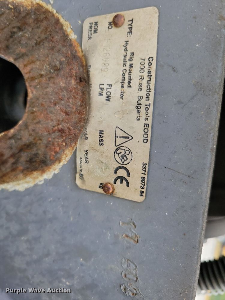 image for item LO9836 2017 CP RC450  excavator plate compactor