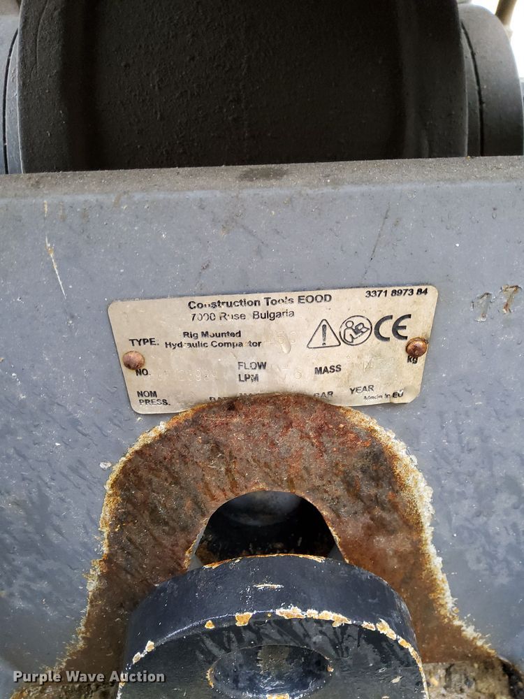 image for item LO9836 2017 CP RC450  excavator plate compactor