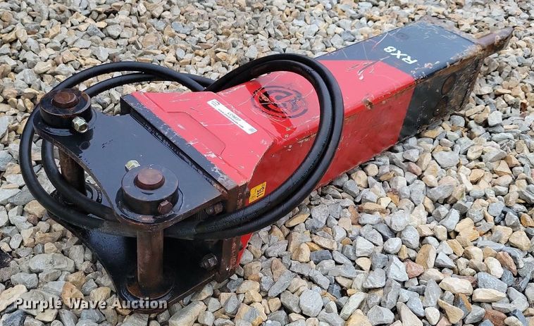 image for item LO9837 CP RX8  excavator plate compactor