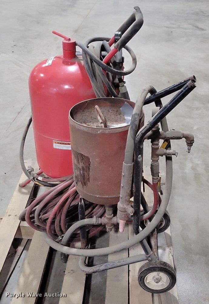 image for item LO9839 Black Bull  sand blaster