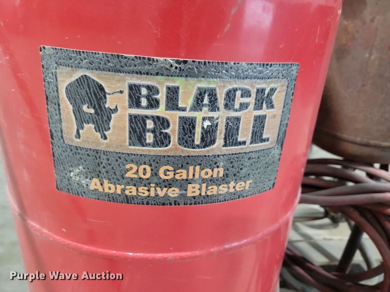 image for item LO9839 Black Bull  sand blaster