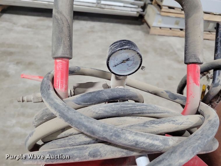 image for item LO9839 Black Bull  sand blaster