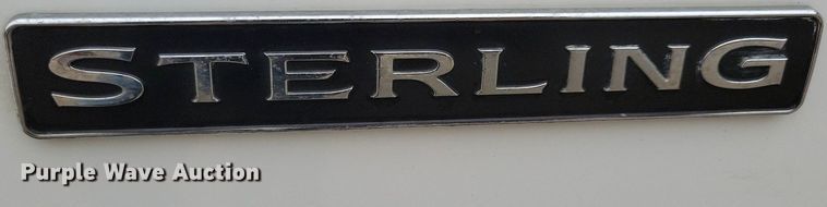 image for item LO9840 2000  Sterling L7500  vacuum truck