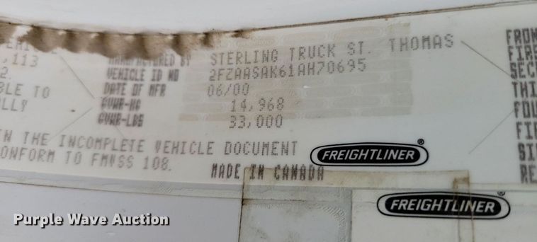 image for item LO9840 2000  Sterling L7500  vacuum truck