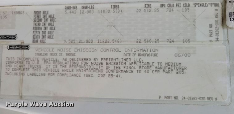 image for item LO9840 2000  Sterling L7500  vacuum truck