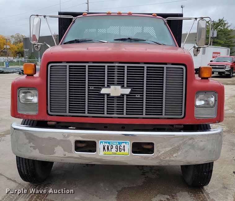 image for item LO9911 1994 Chevrolet Kodiak C5500  flatbed truck
