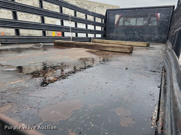 image for item LO9911 1994 Chevrolet Kodiak C5500  flatbed truck