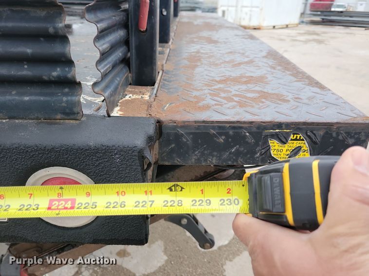 image for item LO9911 1994 Chevrolet Kodiak C5500  flatbed truck