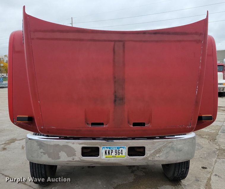 image for item LO9911 1994 Chevrolet Kodiak C5500  flatbed truck