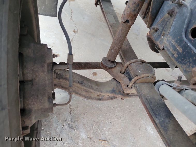 image for item LO9911 1994 Chevrolet Kodiak C5500  flatbed truck