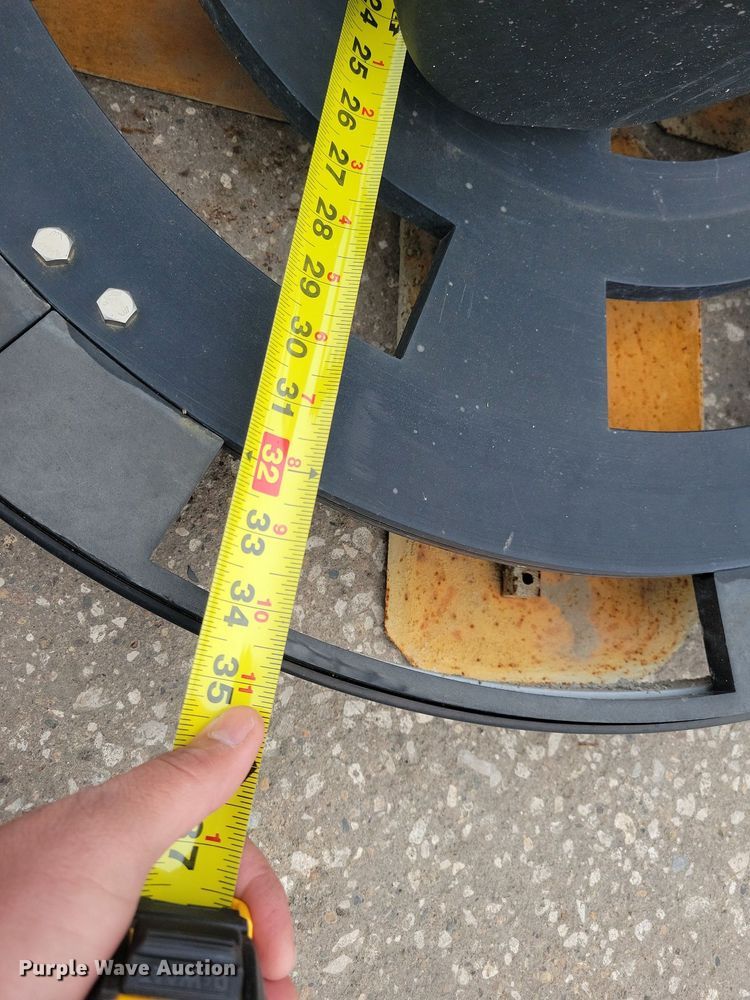 image for item LO9925 2020 Multiquip Whiteman  power trowel