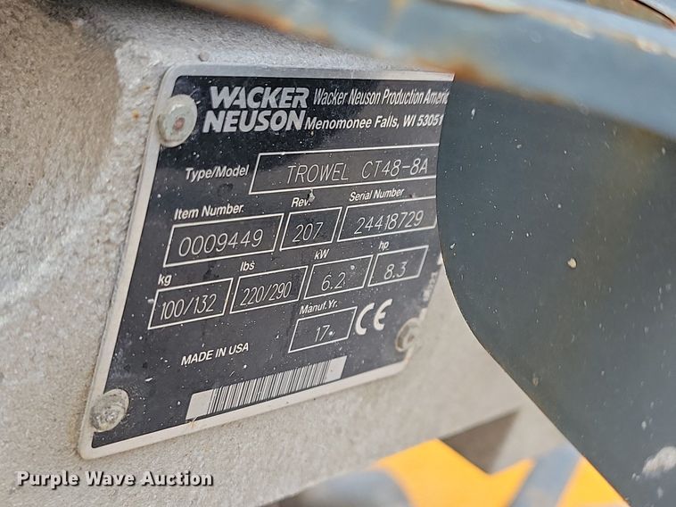 image for item LO9926 2017 Wacker Neuson CT48  power trowel