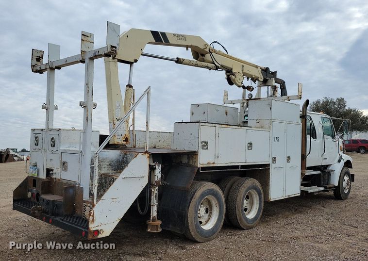 image for item LO9940 2004 Sterling LT7500  crane truck