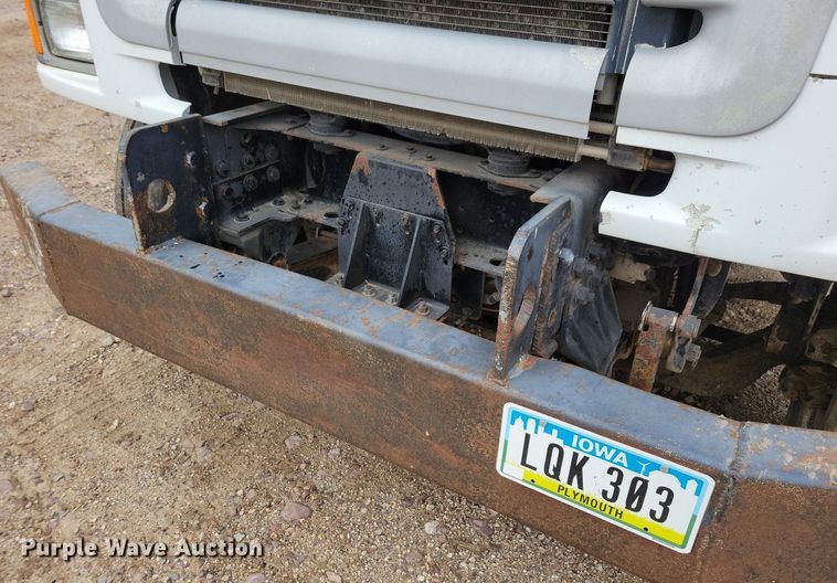 image for item LO9940 2004 Sterling LT7500  crane truck