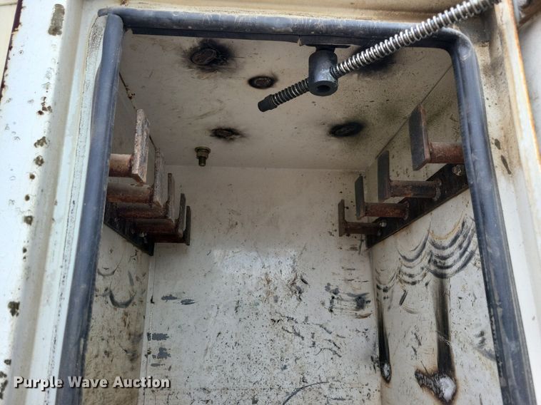 image for item LO9940 2004 Sterling LT7500  crane truck