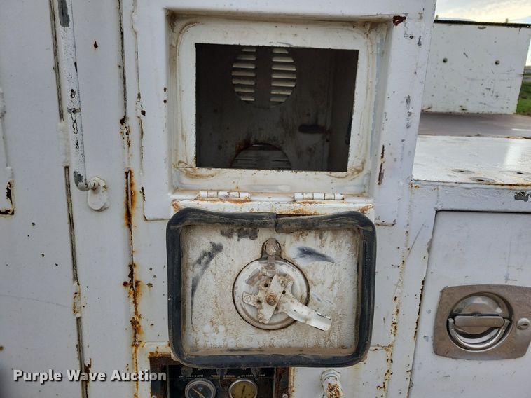 image for item LO9940 2004 Sterling LT7500  crane truck