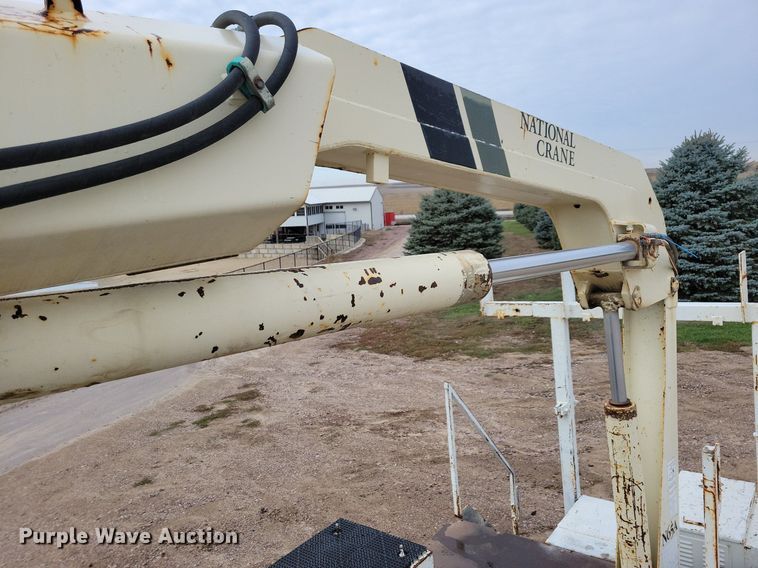 image for item LO9940 2004 Sterling LT7500  crane truck