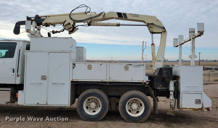 image for item LO9940 2004 Sterling LT7500  crane truck