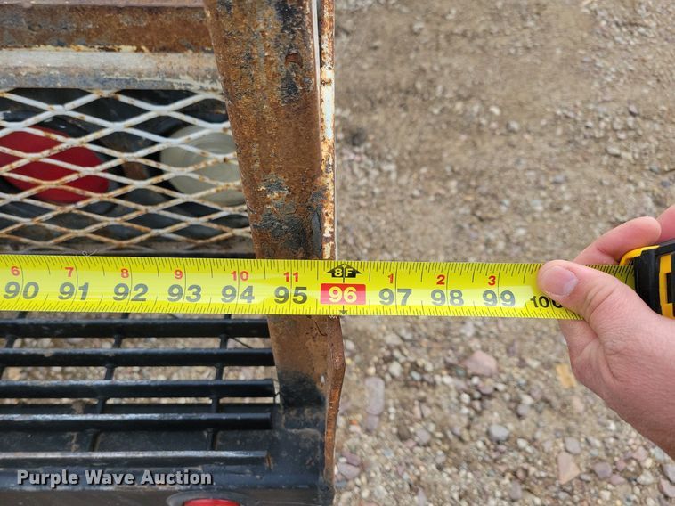 image for item LO9940 2004 Sterling LT7500  crane truck