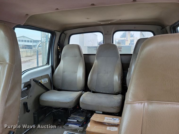 image for item LO9940 2004 Sterling LT7500  crane truck