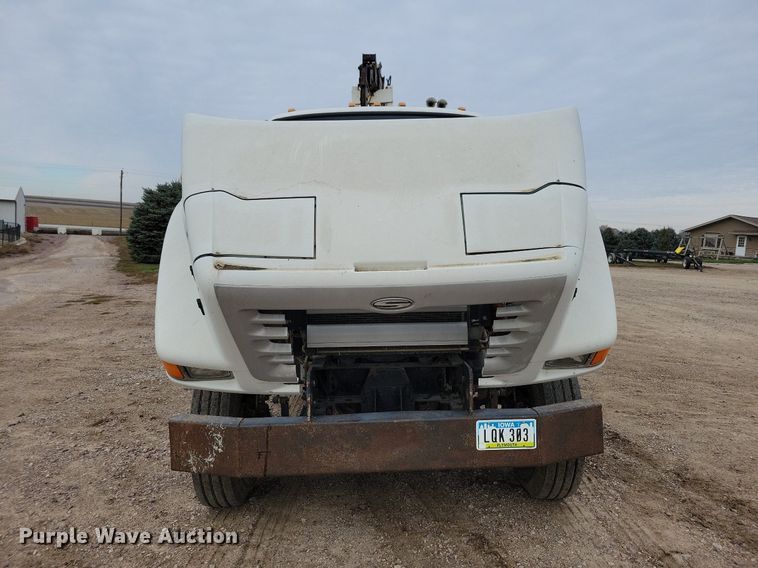 image for item LO9940 2004 Sterling LT7500  crane truck