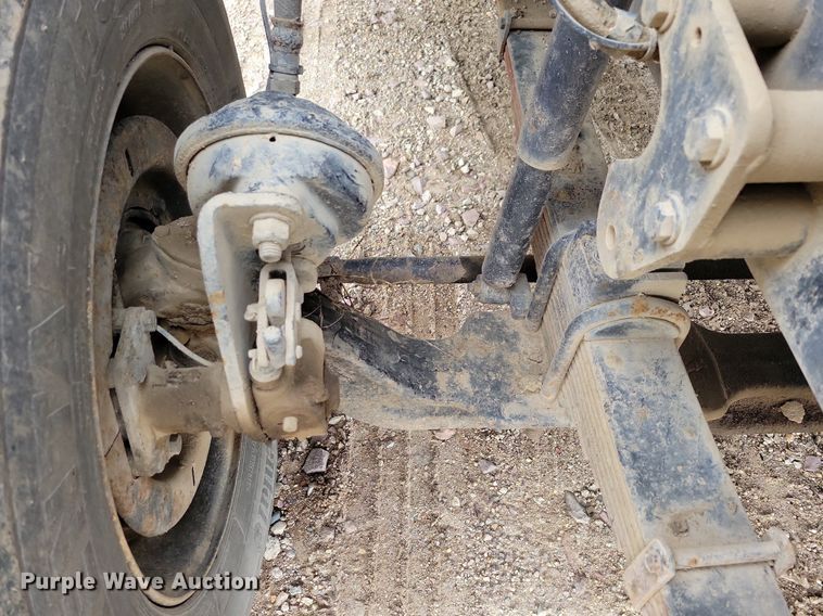 image for item LO9940 2004 Sterling LT7500  crane truck