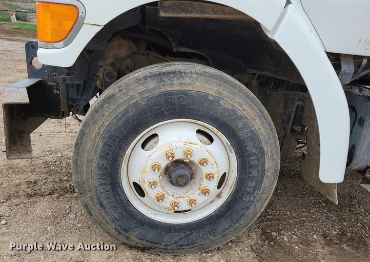 image for item LO9940 2004 Sterling LT7500  crane truck