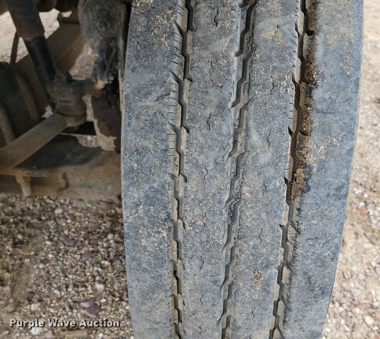 image for item LO9940 2004 Sterling LT7500  crane truck