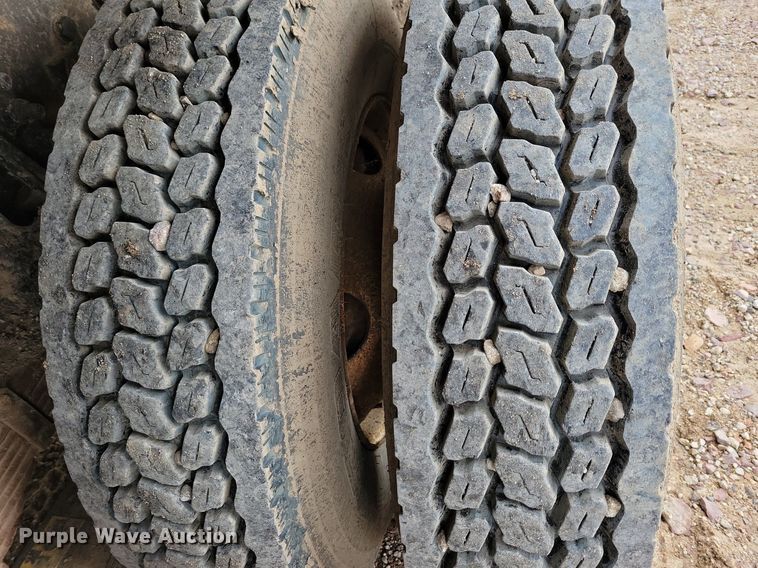 image for item LO9940 2004 Sterling LT7500  crane truck