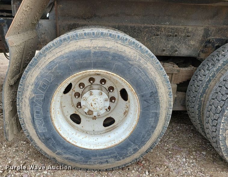 image for item LO9940 2004 Sterling LT7500  crane truck