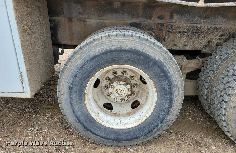 image for item LO9940 2004 Sterling LT7500  crane truck