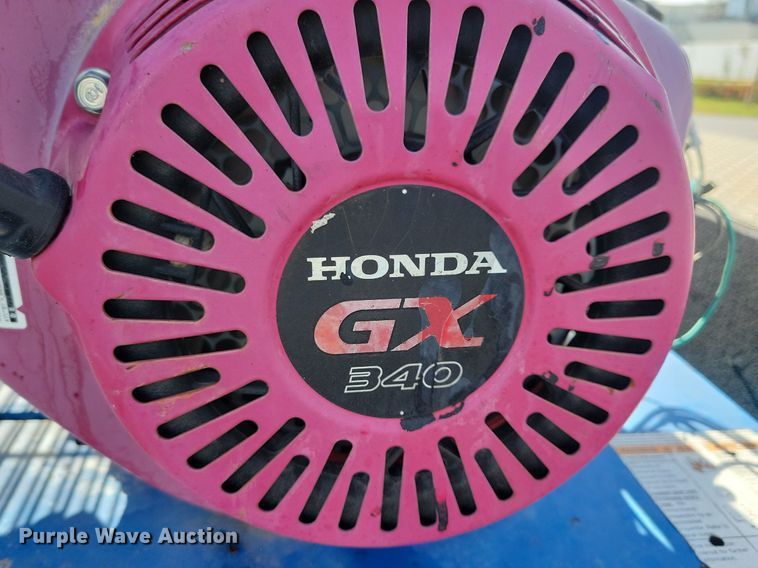 image for item LO9946 2006 Ford F550 Super Duty  utility / service truck