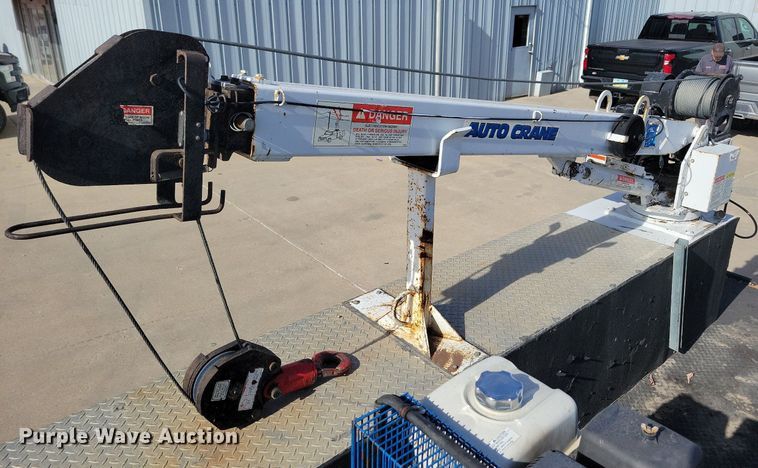 image for item LO9946 2006 Ford F550 Super Duty  utility / service truck