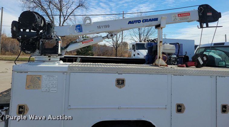 image for item LO9946 2006 Ford F550 Super Duty  utility / service truck