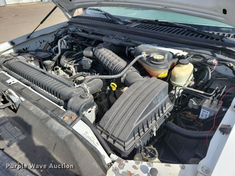 image for item LO9946 2006 Ford F550 Super Duty  utility / service truck