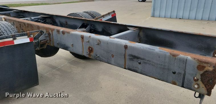 image for item LO9948 2014 Kenworth T370  truck cab and chassis