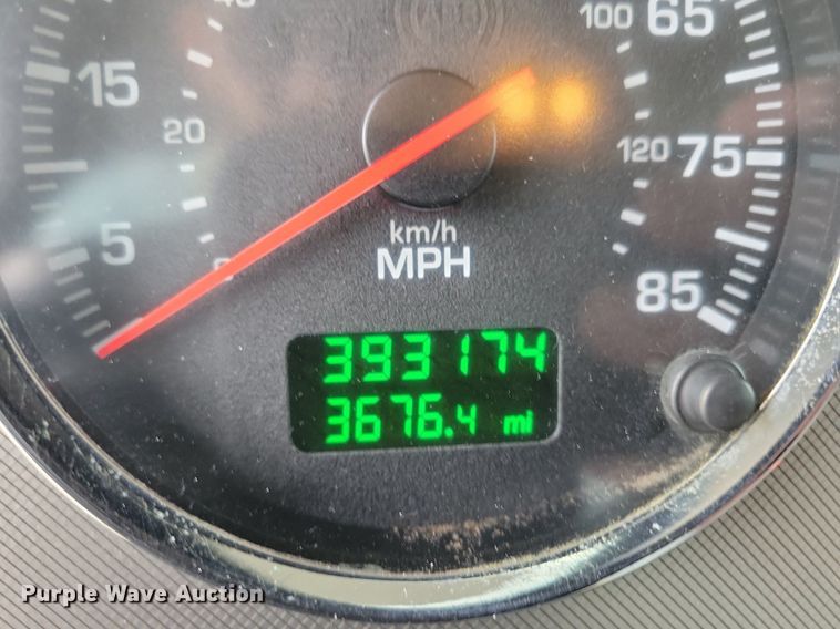 image for item LO9948 2014 Kenworth T370  truck cab and chassis