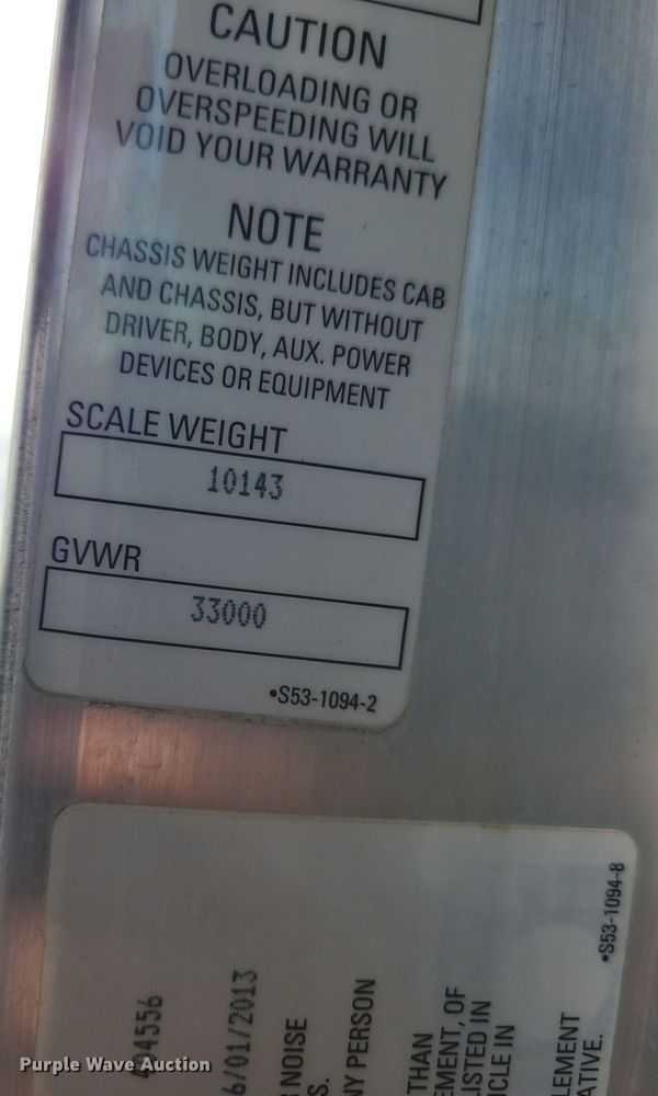 image for item LO9948 2014 Kenworth T370  truck cab and chassis